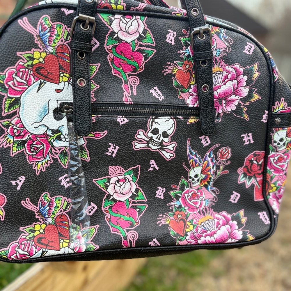 NWT-Ed Hardy Skull & Roses Duffel Bag | Tattoo Art Print | Y2K Alternative Trave - Picture 2 of 6